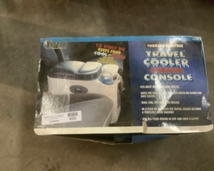 lot 605 image: Travel Cooler