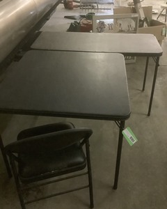 lot 578 image: Folding Card Tables, Chair