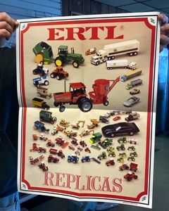 lot 236B image: Ertl Collectors Lot