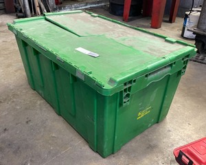 lot 108 image: John Deere Tote  Contents