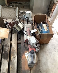lot 695 image: Truck & Car Sensor and Strobe