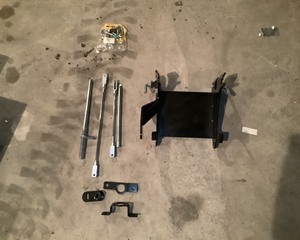 lot 361 image: John Deere Snowblower Lift Kit