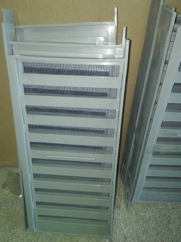 lot 399 image: Foundation Vents (11)