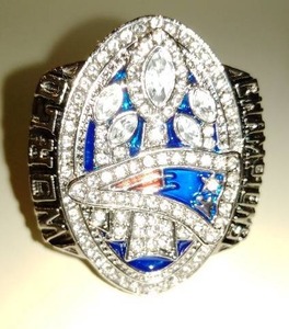 lot 120Q image: New England Patriots Super Bowl Ring Tom Brady
