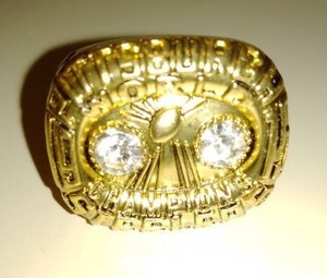 lot 170Q image: Pittsburgh Steelers Franco Harris , Super Bowl Ring