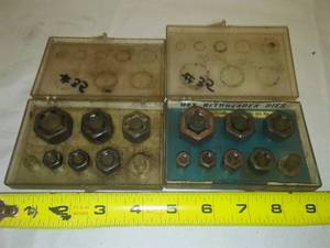 lot 152 image: Rethreading dies 2 sets  Janco.