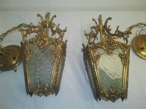 lot 257 image: 2 Vintage hanging lights ornate.