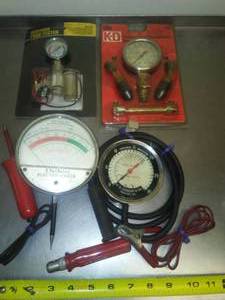 lot 322 image: 4 automotive diagnostic testers.