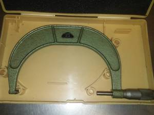 lot 345 image: 5-6 in. micrometer in Mitutoyo case.
