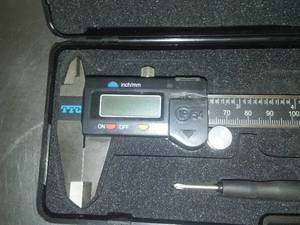 lot 352 image: Digital Caliper.