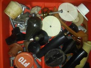 lot 381 image: Hundreds of handles and knobs etc