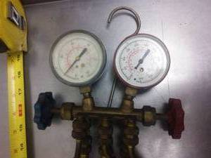 lot 410 image: Welding gas controls.