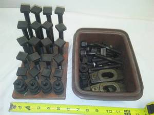lot 421 image: 2 Sets of threading nut and bolts.