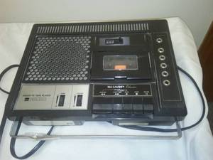lot 481 image: Vintage Sharp Educator Cassette Player - working