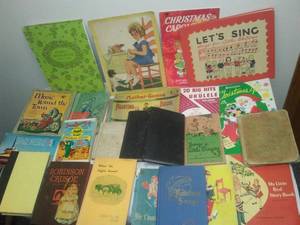 lot 493 image: Books - Mother Goose, Shirley Temple, Space Needle, Dolly Dear, lots of great ones.