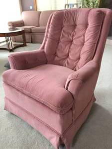 lot 12 image: Mauve Swivel Rocker