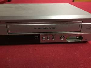 lot 59 image: Sanyo VCR  DVD Player