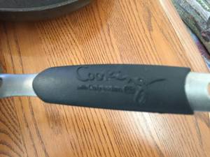 lot 69 image: Cookware Items