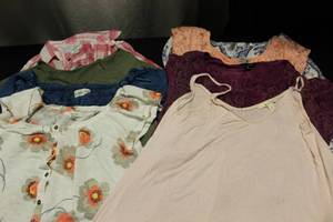 8 shirts size S...