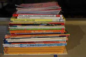 Books, Barbie, I can count, Lit...