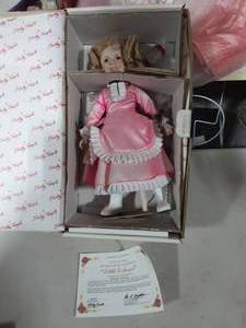 Shirley Temple-Dolls Of The Silver Screen Little Colonel With Box & COA