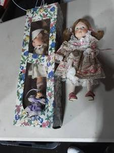 2-Porcelain Dolls Vintage Wimbleton Collection, Vintage Pink Dress 1-Box