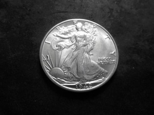 1942 D Walker Half Dollar