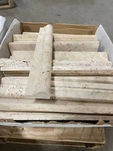 lot 617 image: Travertine Chair Rail Beige Pencil Liner