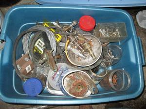 lot 21 image: Tub full of assorted hardware...
