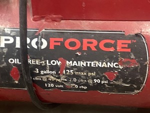 lot 41 image: ProForce 3-Gallon 125PSI Air Compressor