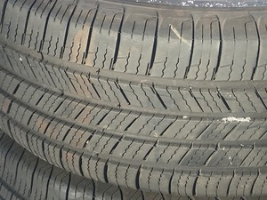 lot 8 image: Set Of (4) Michelin Tires