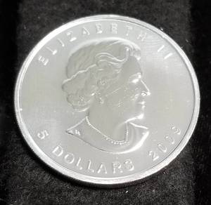 2009 CANADA SILVER MAPLE LEAF 1 TROY OZ .9999 FINE SILVER