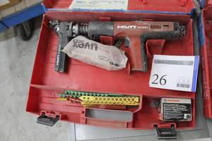 lot 26 image: Hilti Fastener DX351, Nail Magazine X-MX 32, Case