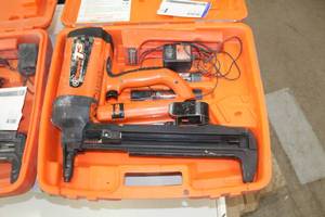 lot 4 image: Ramset T3 Fastener Tool, Case, Accessories