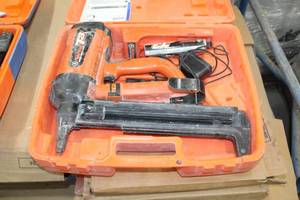 lot 2 image: Ramset T3 Fastener Tool, Case, Accessories