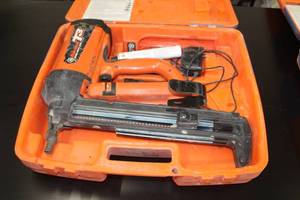 lot 7 image: Ramset T3 Fastener Tool, Case, Accessories