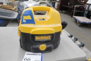 lot 66 image: DeWalt Heavy Duty 2-Gallon 12-18V CordlessCorded WetDry Vacuum DC500