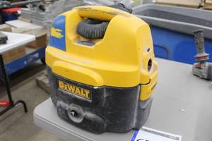 lot 67 image: DeWalt Heavy Duty 2-Gallon 12-18V CordlessCorded WetDry Vacuum DC500