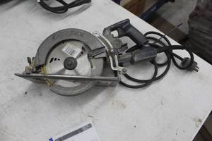 lot 75 image: Skilsaw Worm Drive Saw 7-14 HD77
