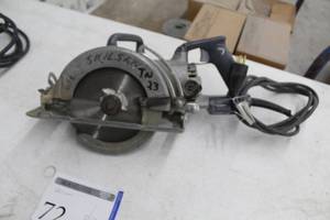 lot 72 image: Skilsaw Worm Drive Saw 7-14 HD77