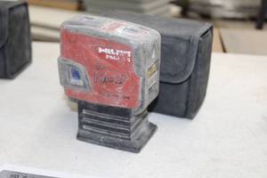 lot 52 image: 2012 Hilti 5-Point Laser PMP 45, Case