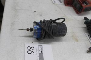 lot 86 image: Porter-Cable HD Power Router 7301
