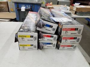 lot 211 image: Lot of (8) Grabber Collated Drywall Screws Phosphate Bugle Head Phillips Fine Assorted Size 1000-count Box