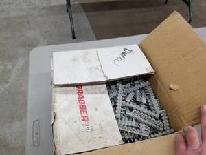 lot 217 image: Lot of (1 Case) Hilti Drive Pins