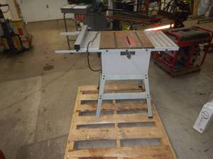 Delta Shopmaster Table Saw