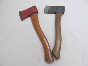 lot 12 image: axes