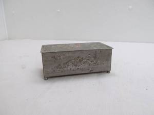lot 28 image: antique Benson hedges cigar box