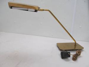 lot 112 image: brass desk lamp