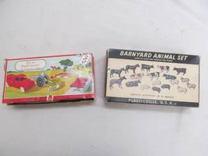 lot 158 image: Vintage Plastic Ville USA Train
