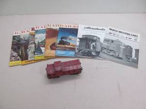 lot 162 image: Vintage railroad magazines